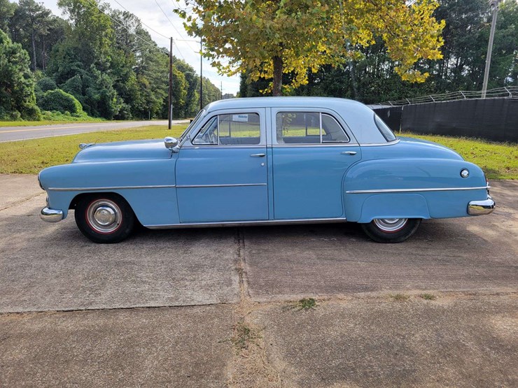 1951-dodge-sedan-image-8