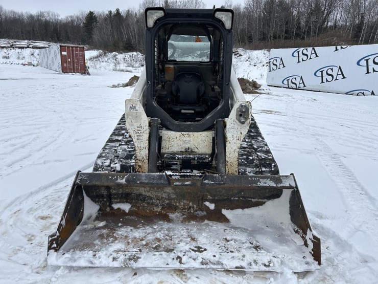 2017-bobcat-t750-image-8