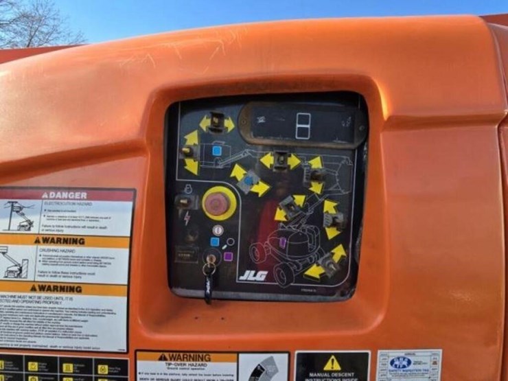 2007-jlg-600aj-image-12