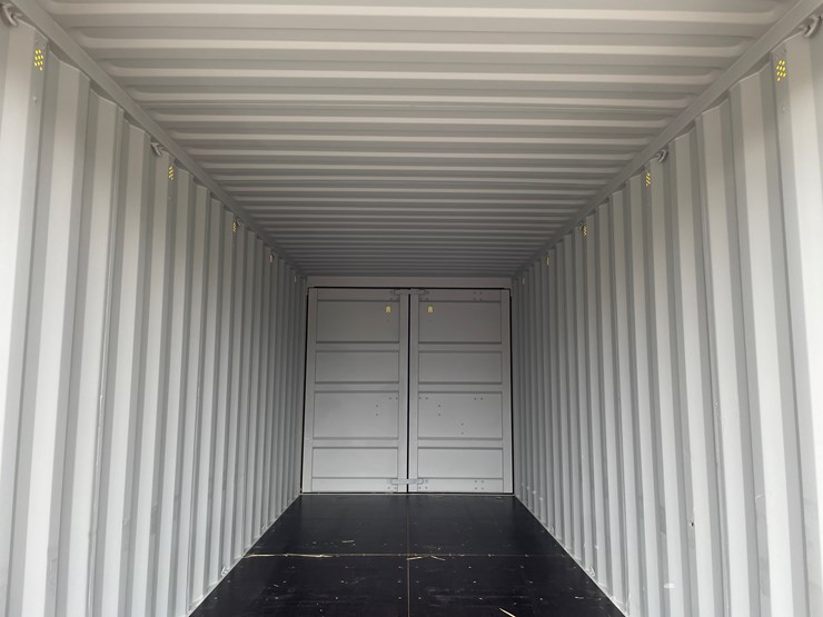 #124-•-20'-standard-height-shipping-container-with-double-doors-(marenisco,-mi)-image-11