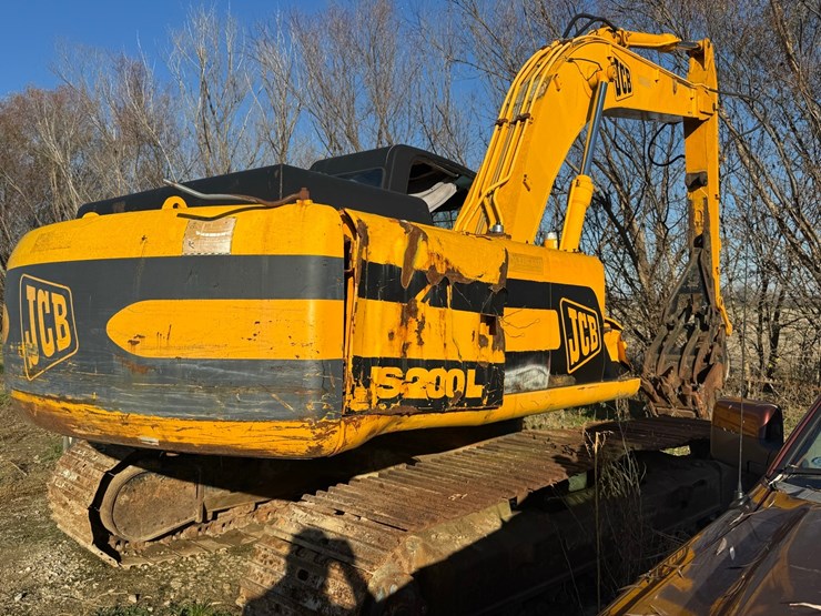 1999-jcb-js200l-image-19