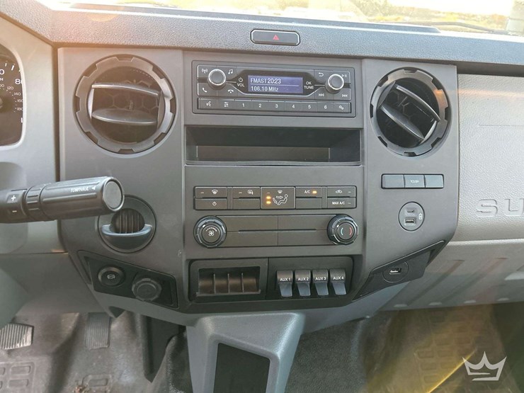 2024-ford-f750-image-15