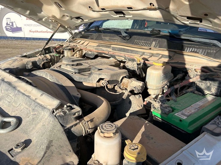 2018-utility-flatbed-image-7