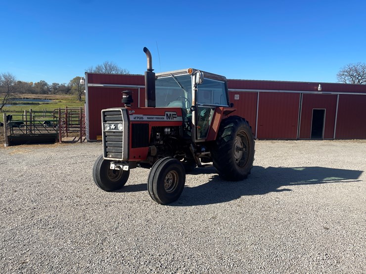 massey-ferguson-2705-image-1