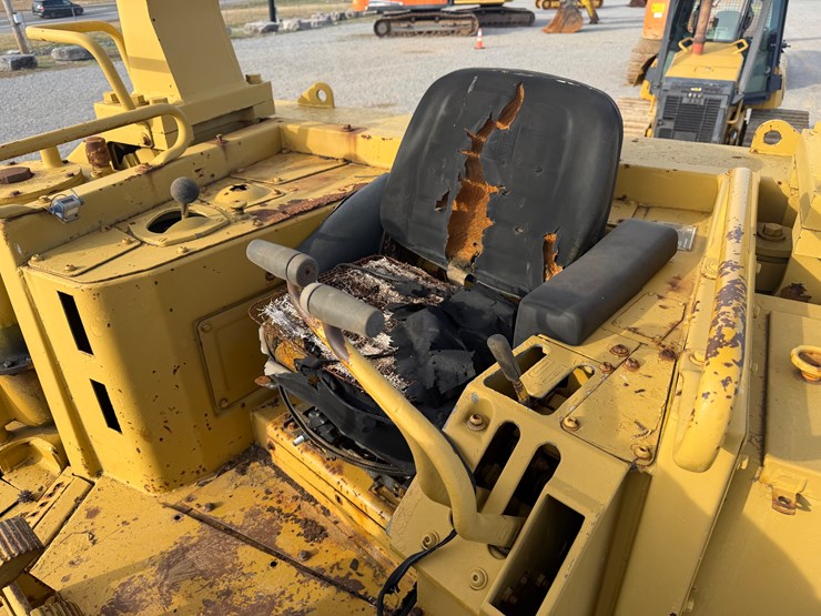 1986-caterpillar-d8l-image-26