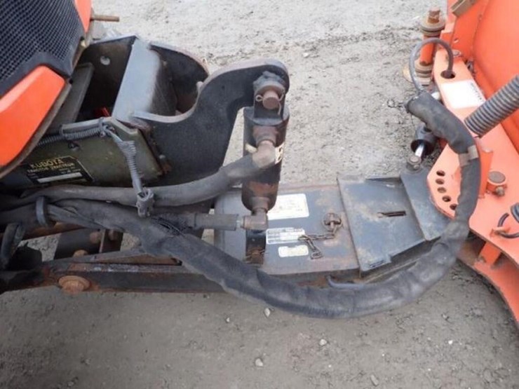 2014-kubota-b3350hsd-image-33