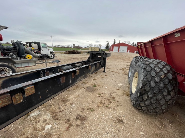 #1320-•-2002-trailer-frame-(has-wi-title)-(new-hostein,-wi)-image-8