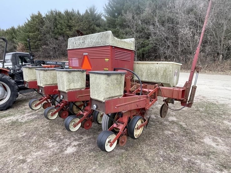 international-800-cyclo-air-image-3