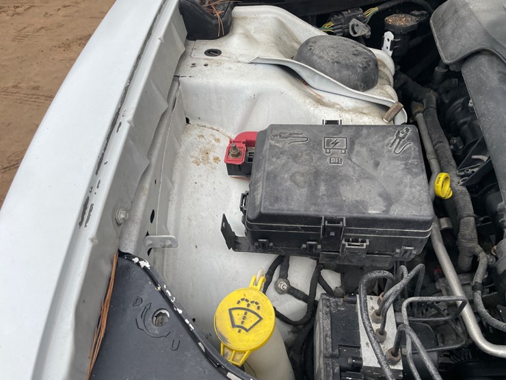 #268-•-2011-dodge-charger-(rhinelander,-wi)(title-in-delay)-image-36