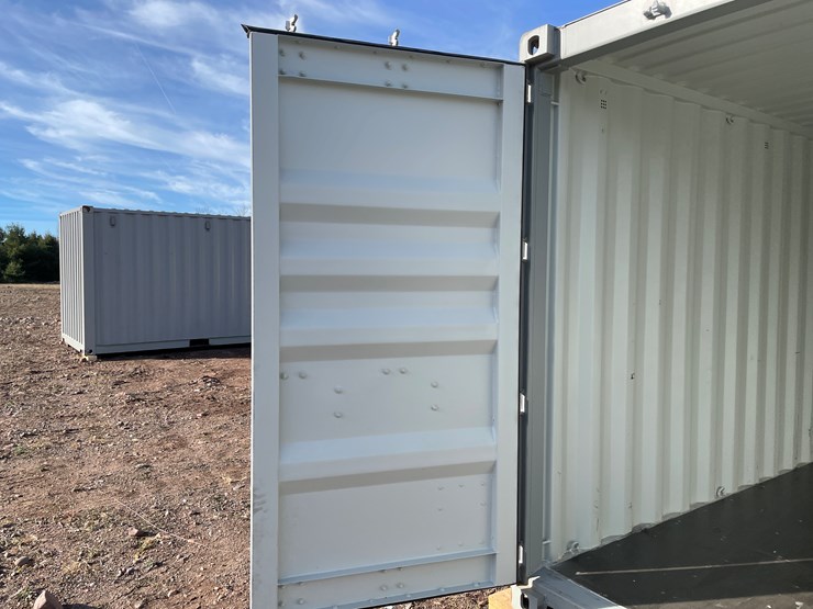 #114-•-20'-standard-height-shipping-container-(marenisco,-mi)-image-15