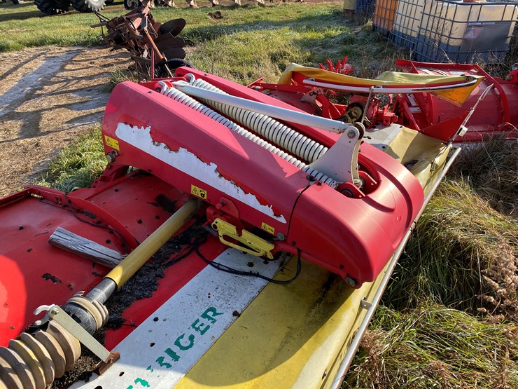 #8000-•-(2)-pottinger-triple-mowers-(colfax,-wi)-image-35