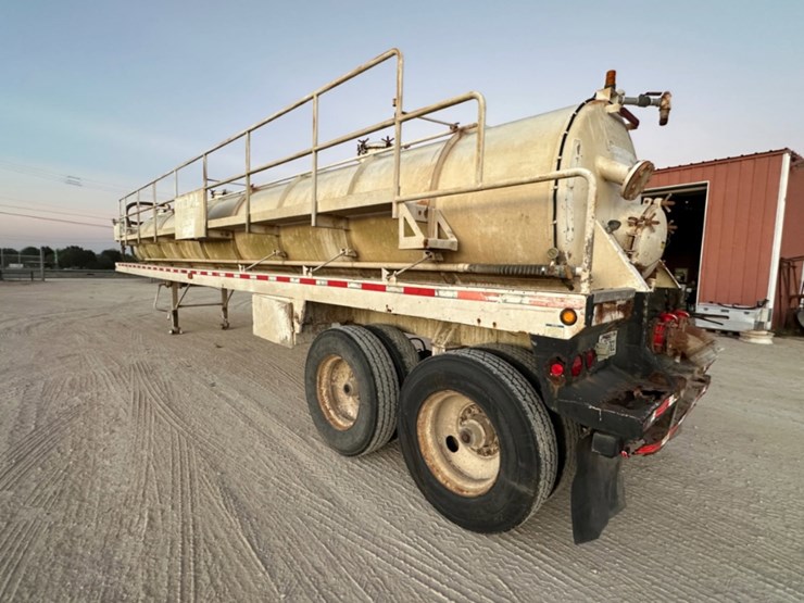 2012-troxell-130bbl-image-7