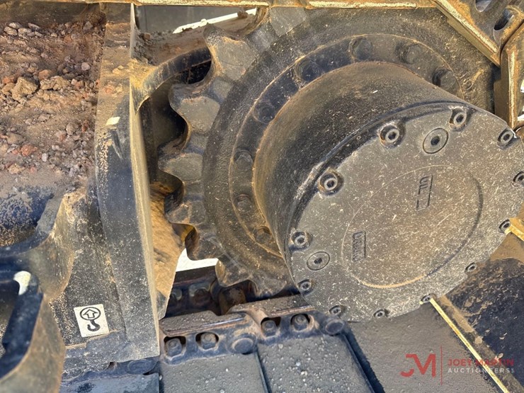 2020-kato-hd514mr-image-16