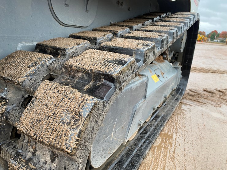 2020-takeuchi-tl10v2-image-26