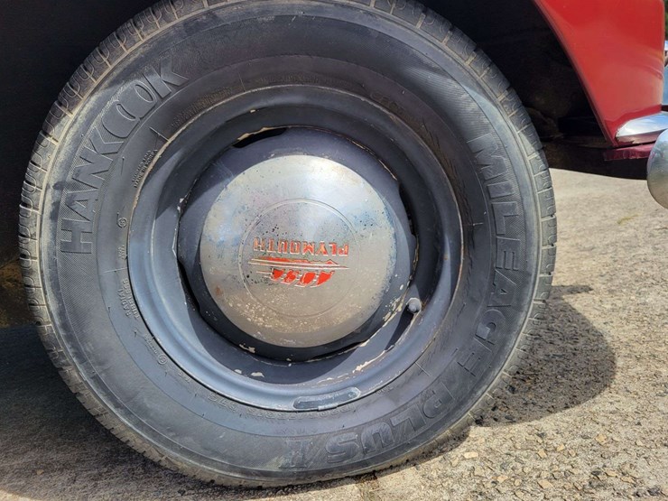 1948-plymouth-special-deluxe-image-37