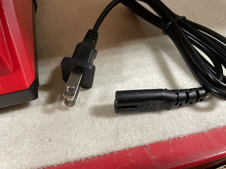 #8712-•-new-milwaukee-compatible-3/8-ratchet-wrench-(t14)-image-9