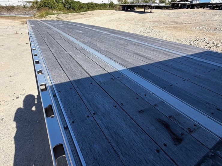 2024-doonan-titanium-image-34