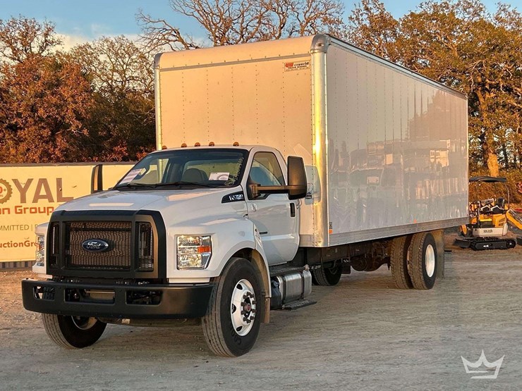 2024-ford-f750-image-1