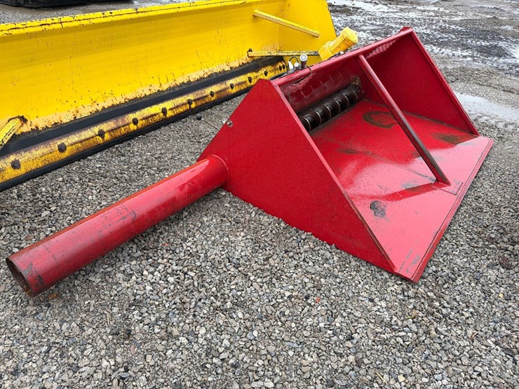 silt-sock-hopper-skid-steer-attachment,-image-2