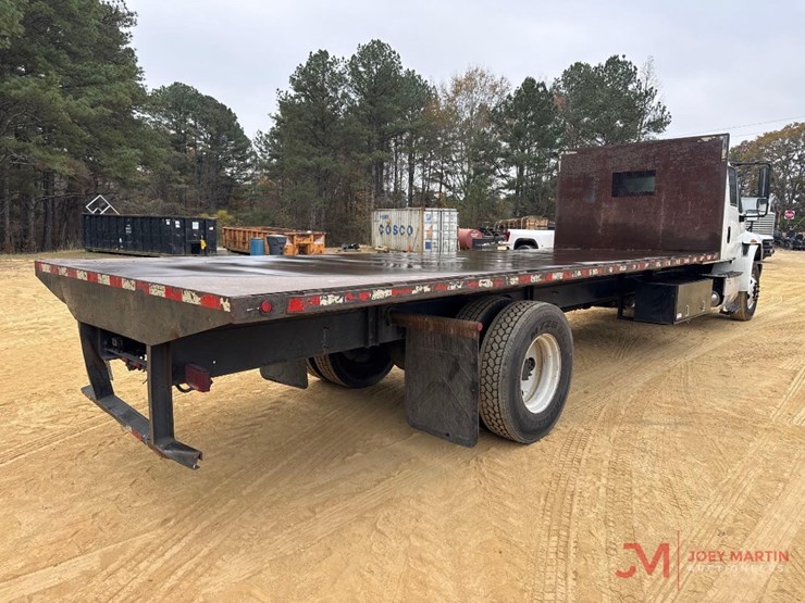 2015-international-4300-image-2