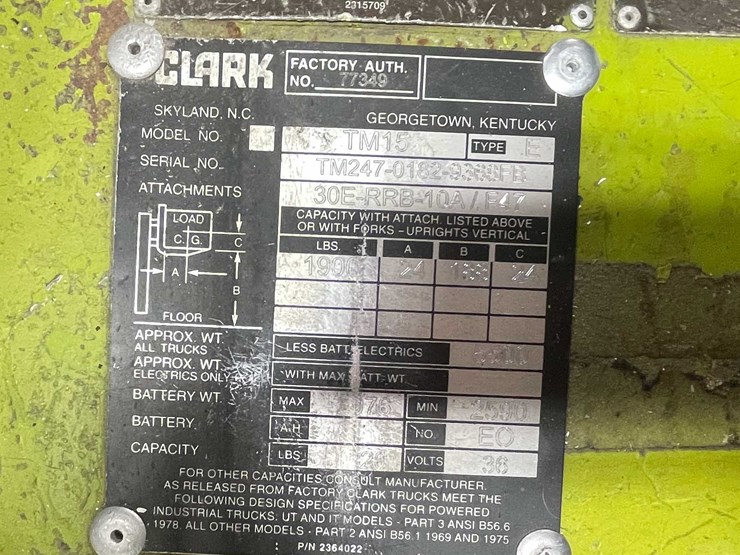 #454-•-clark-electric-forklift-(shawano,-wi)-image-39