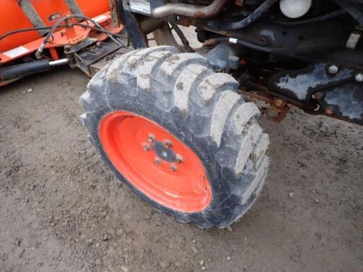 2017-kubota-b2650hsd-image-39