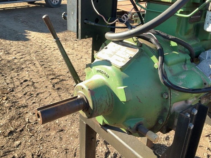 john-deere-4045t-image-13