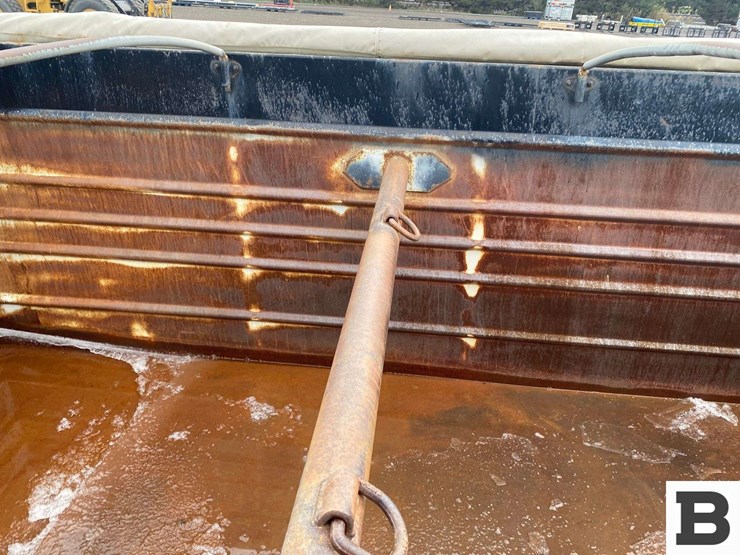 wesco-17.2tbfd-grain-bed-image-13