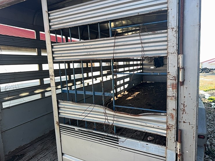 2007-corn-pro-24’-x-7’ft,-steel-livestock-trailer,-model-sg24-7s,-tandem-axle,-wood-floor,-*4mjsg24277e046352*,-title-in-hand-image-10