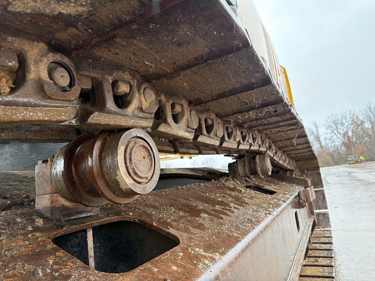 2019-deere-350g-lc-image-10