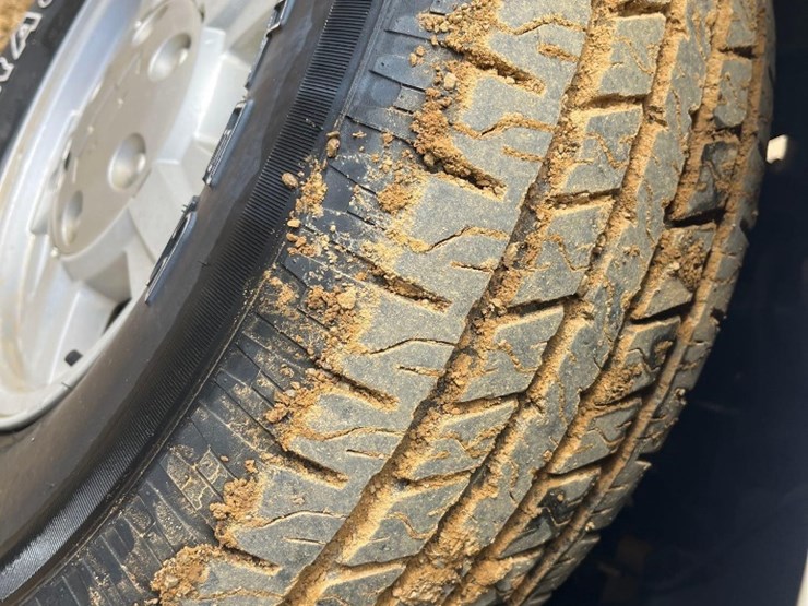 2008-chevrolet-colorado-lt-image-12