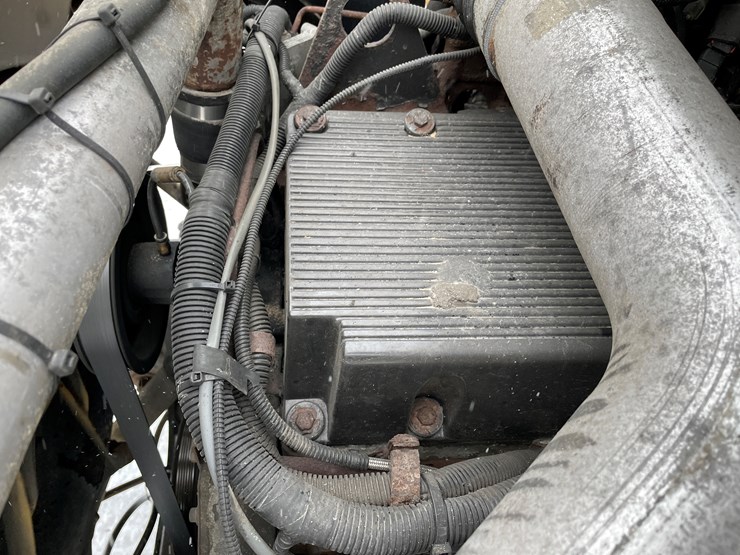 #234-•-2005-international-tri-axle-dump-truck-(has-wi-title)(mosinee,-wi)-image-65