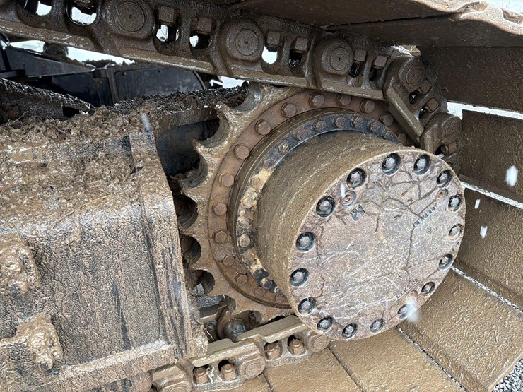 2017-deere-470g-lc-image-9