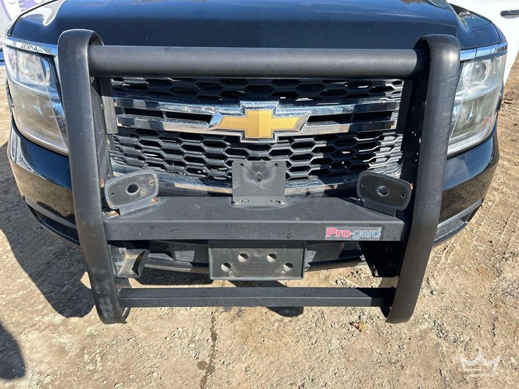 2019-chevrolet-tahoe-image-21