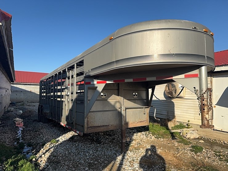 2007-corn-pro-24’-x-7’ft,-steel-livestock-trailer,-model-sg24-7s,-tandem-axle,-wood-floor,-*4mjsg24277e046352*,-title-in-hand-image-16