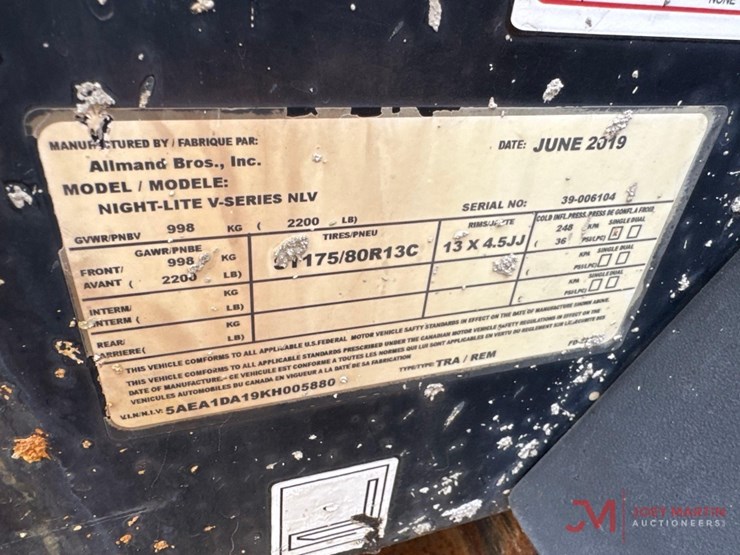 2019-allmand-bros-night-lite-v-series-nlv-image-12