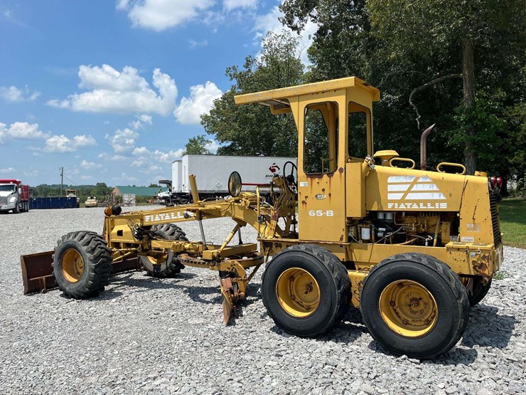 1995-fiat-allis-65-image-3