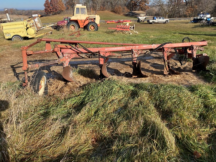 international-510-image-6