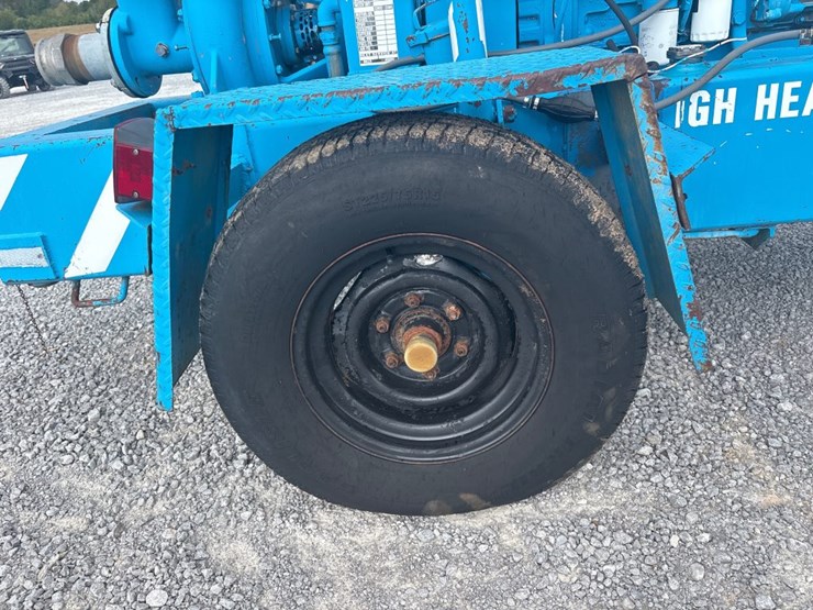 #29772-•-high-head-c1012-towable-water-pump-image-5