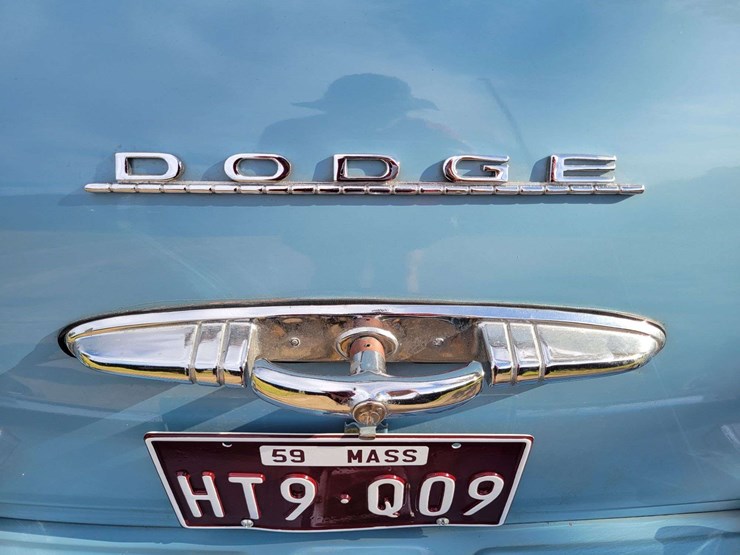 1951-dodge-sedan-image-45