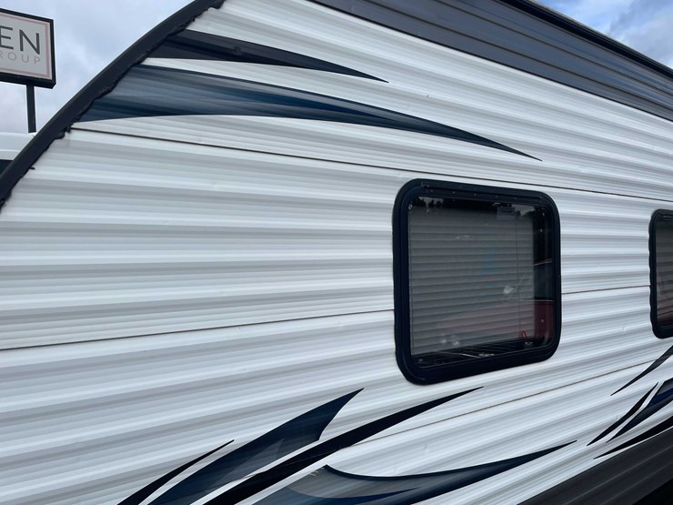 #1404-•-2015-salem-cruise-lite-camper-(no-title)-(of)-image-39