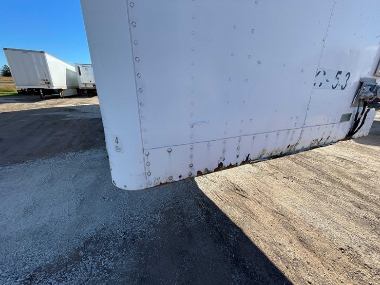 #318-•-2001-utility-trailer-mfg-co.-semi-trailer-(has-wi-title)-(denmark,-wi)-image-10