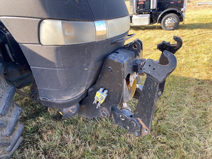 2014-case-ih-340-image-51