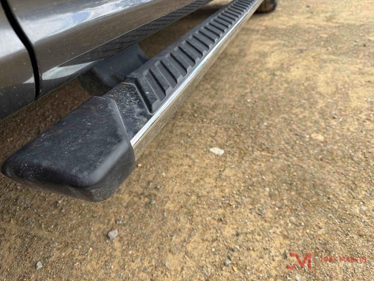 2020-ford-f150-xlt-image-39