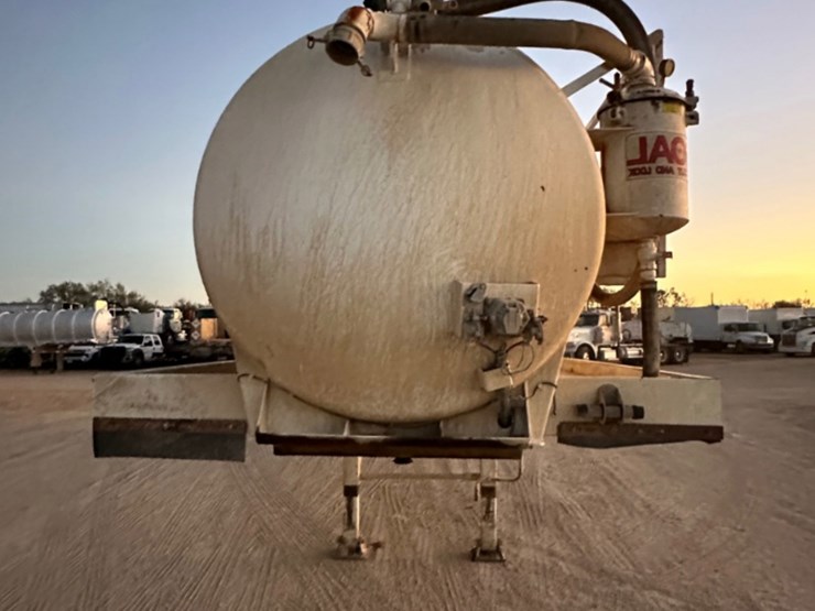 2012-jack-county-tank-130bbl-image-2