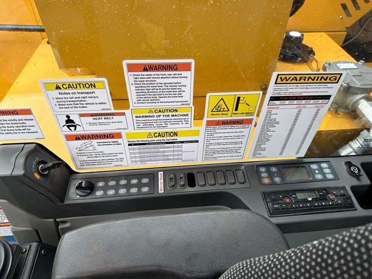 2021-morooka-mst2200vdr-image-27