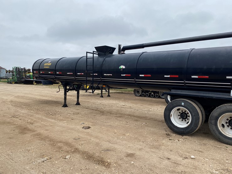 #1030-•-2014-northern-6000-gallon-semi-manure-tanker-trailer(has-wi-title)-(kewaunee,-wi)-image-16