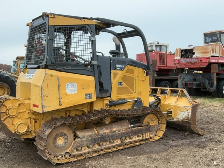 2016-deere-550k-xlt-image-5