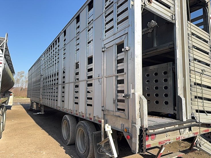 2002-eby-livestock-trailer-image-24