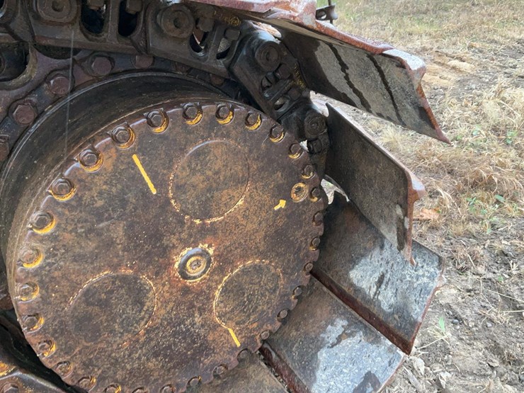 2006-deere-750j-lgp-image-27